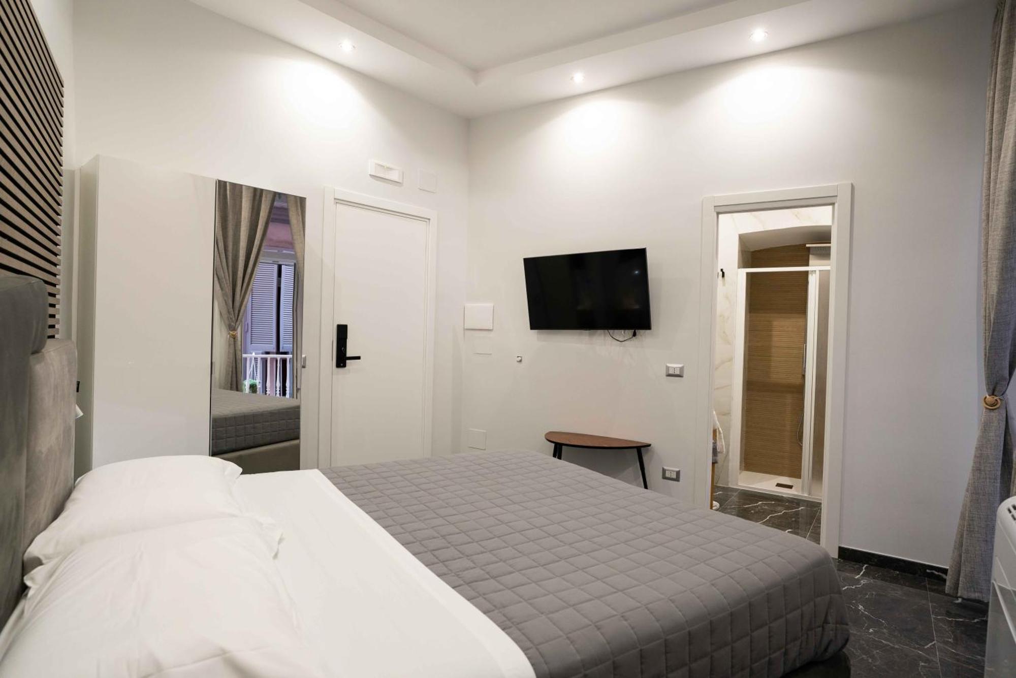Worldwidesuites Naples Extérieur photo