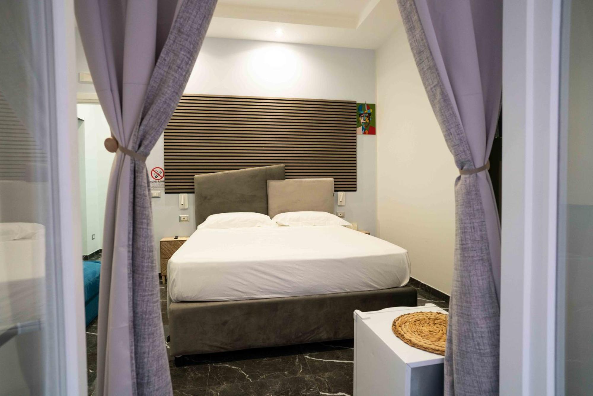 Worldwidesuites Naples Extérieur photo